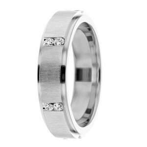 Diamond Wedding Band 5.5mm 0.3 Ctw.