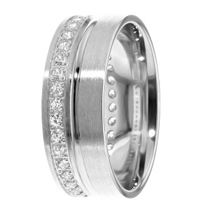 Diamond Wedding Band 7mm 0.6 Ctw.