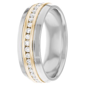 Diamond Wedding Band 7mm 0.6 Ctw.