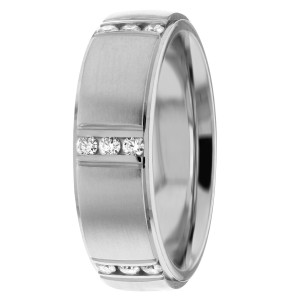 Diamond Wedding Band 7mm 0.36 Ctw.