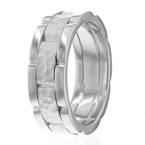 Hammered Wedding Ring HM7005