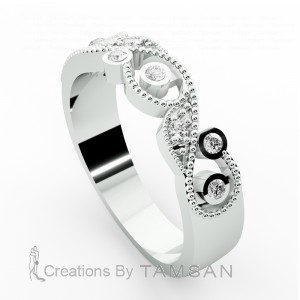 Diamond Round Cut Anniversary Ring with Milgrain 0.15Ctw