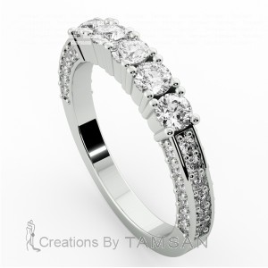 Diamond Round Cut Anniversary Ring 0.90Ctw