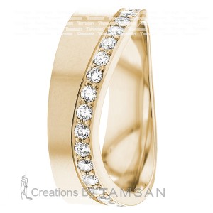 S Edge Diamond Wedding Band 7mm 0.3 Ctw.