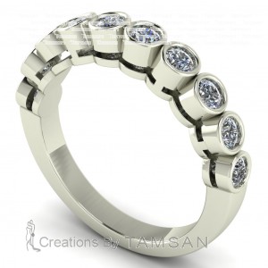 Diamond Round Cut Anniversary Ring 0.40Ctw