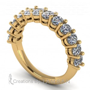 Diamond Oval Anniversary Ring 1.10Ctw