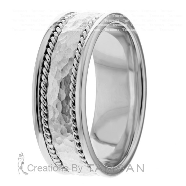 Hammered Wedding Ring HM7026